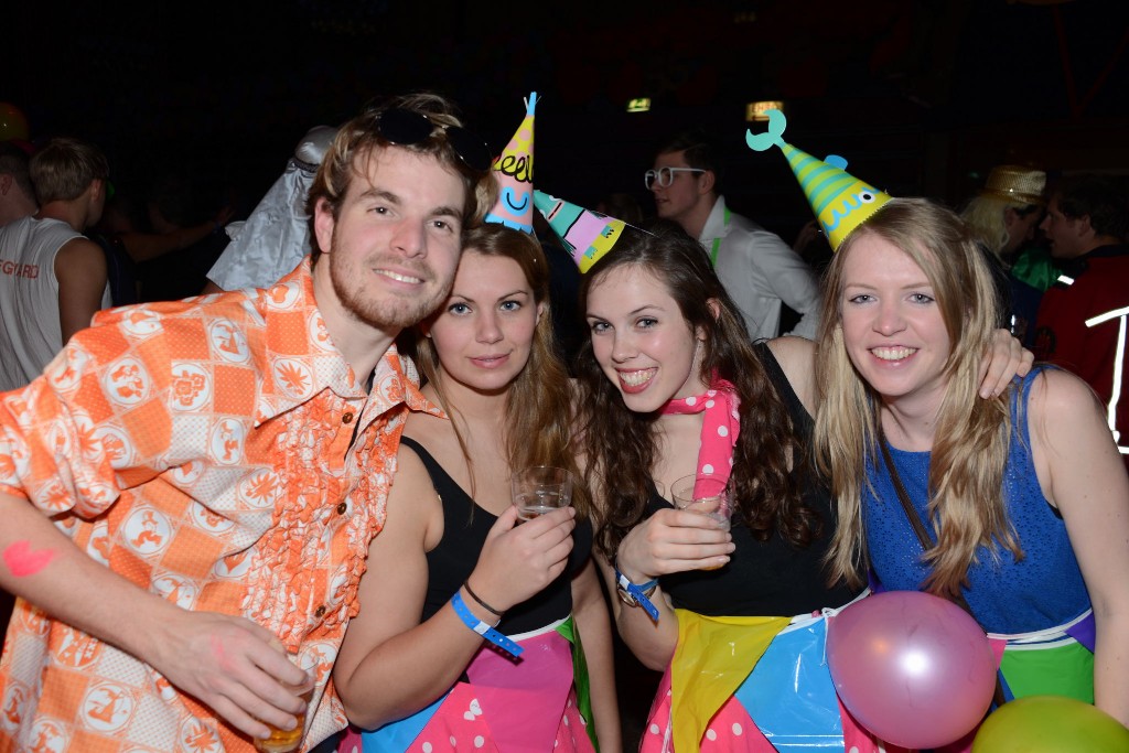 ../Images/Jubileum feest 5x11 352.jpg